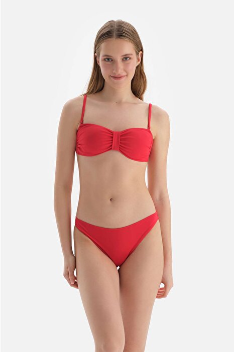 Kırmızı Straplez Bikini Üstü