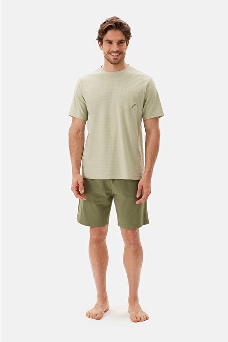 Açık Yeşil Bis Yaka Tişört Şort Pijama Takımı