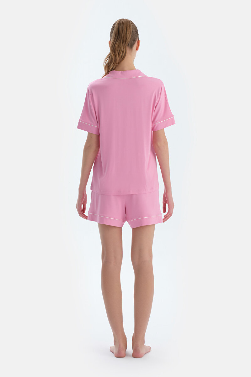 Pembe Biye Ve Nakış Detaylı Viskon Gömlek Şort Pijama Takımı 25SW17742BB_356 | DAGI
