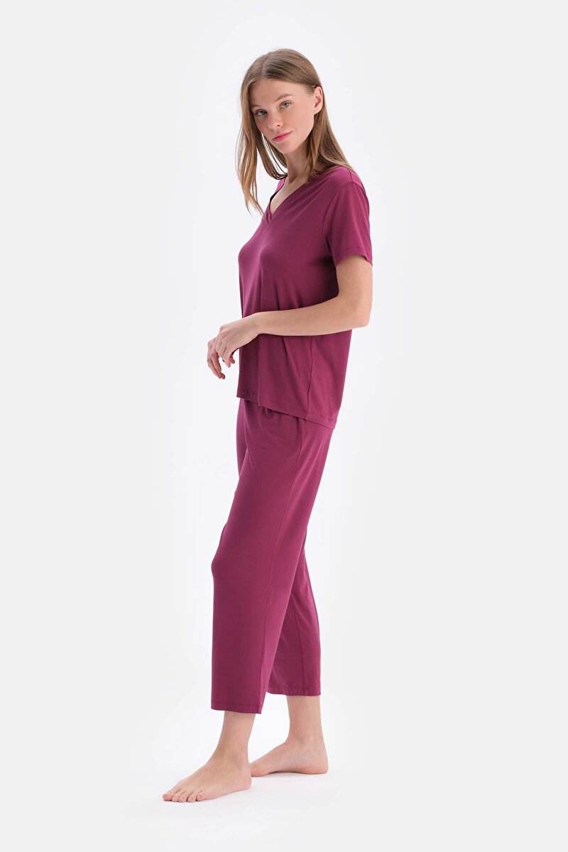 Bordo Kısa Kollu V Yaka Basıc Viskon Tişört Pantolon Pijama Takımı 24SW17620BB_310 | DAGI