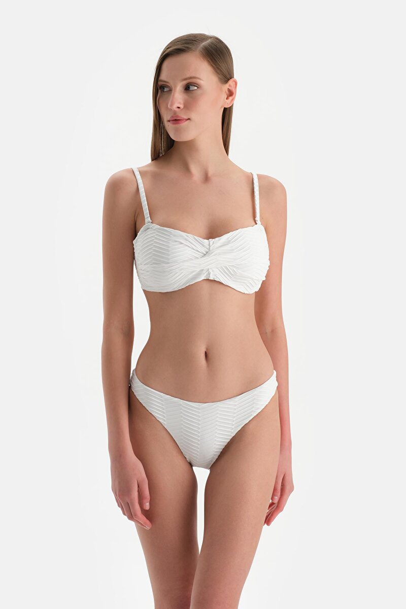 Beyaz Brazılıan Bikini Alt 24SW81064ST_307 | DAGI