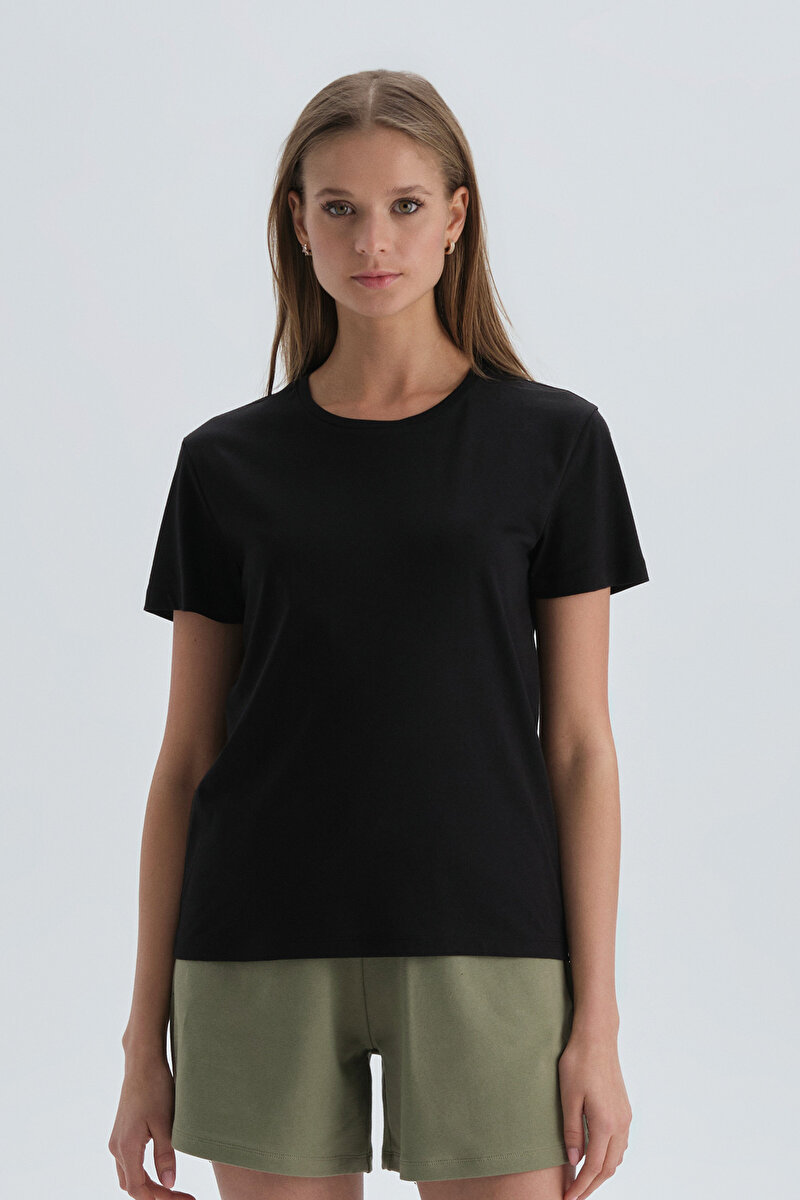 Dagi Womens Black T-Shirt 22SW11074BD_SY | DAGI