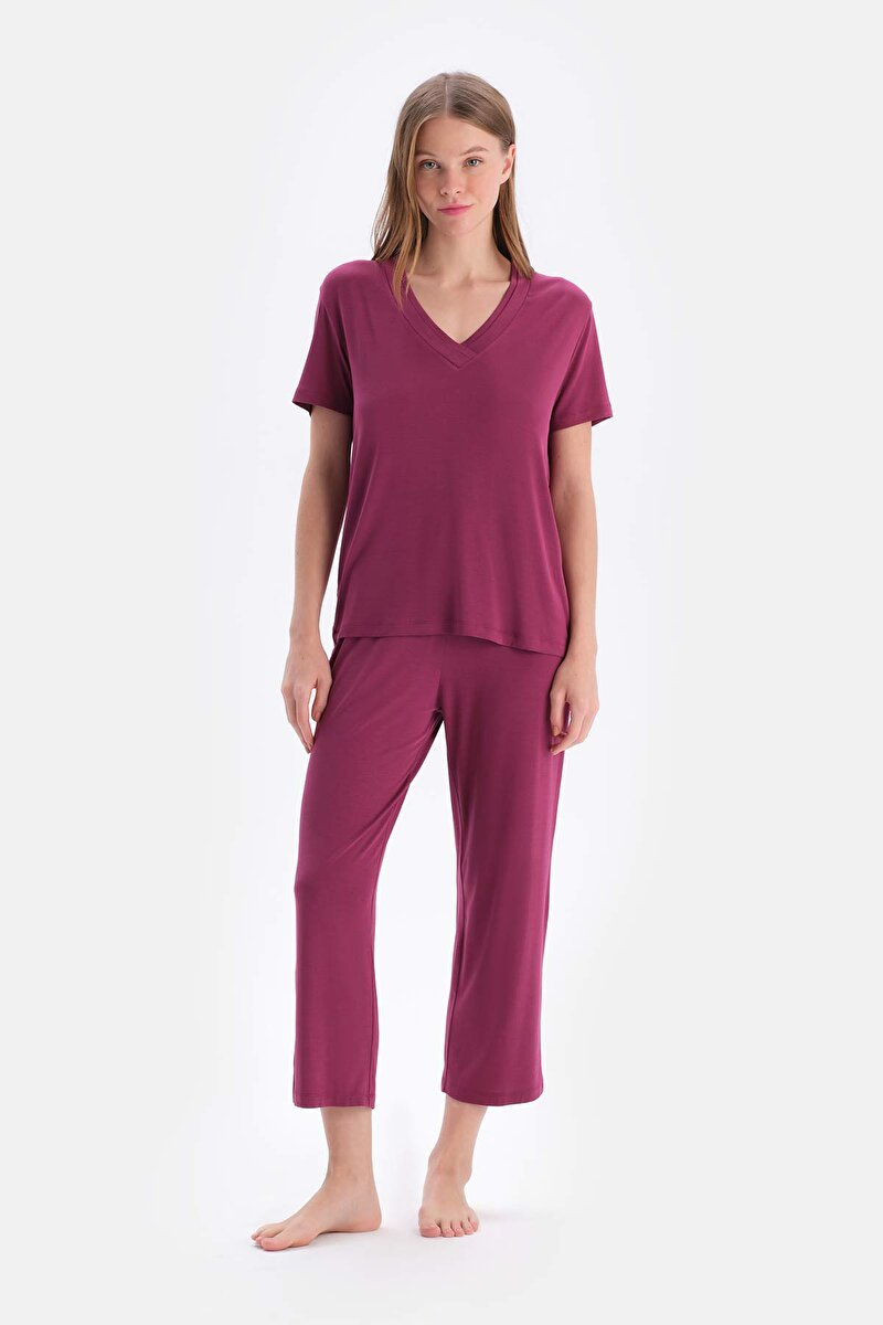 Bordo Kısa Kollu V Yaka Basıc Viskon Tişört Pantolon Pijama Takımı 24SW17620BB_310 | DAGI